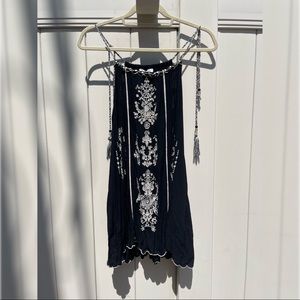 Forever 21 Black & White Stitched Mini Dress ✨